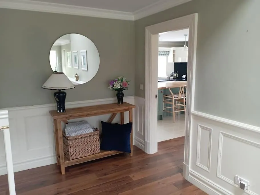 Conveniently Located House To Enjoy All Of Kerry Tralee Nyaraló