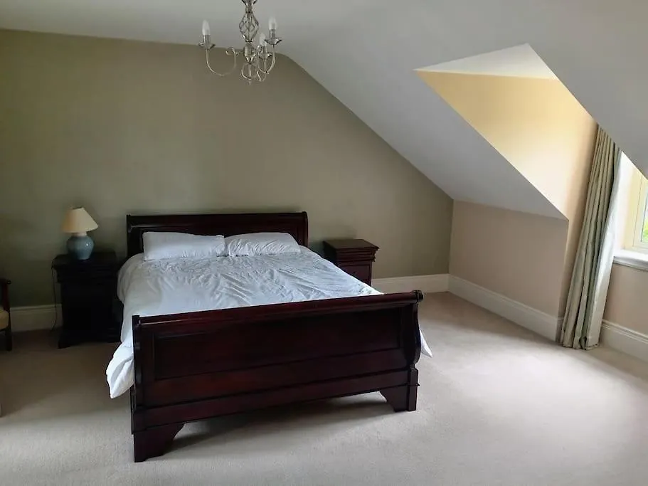 Conveniently Located House To Enjoy All Of Kerry Tralee 0*,  Írország